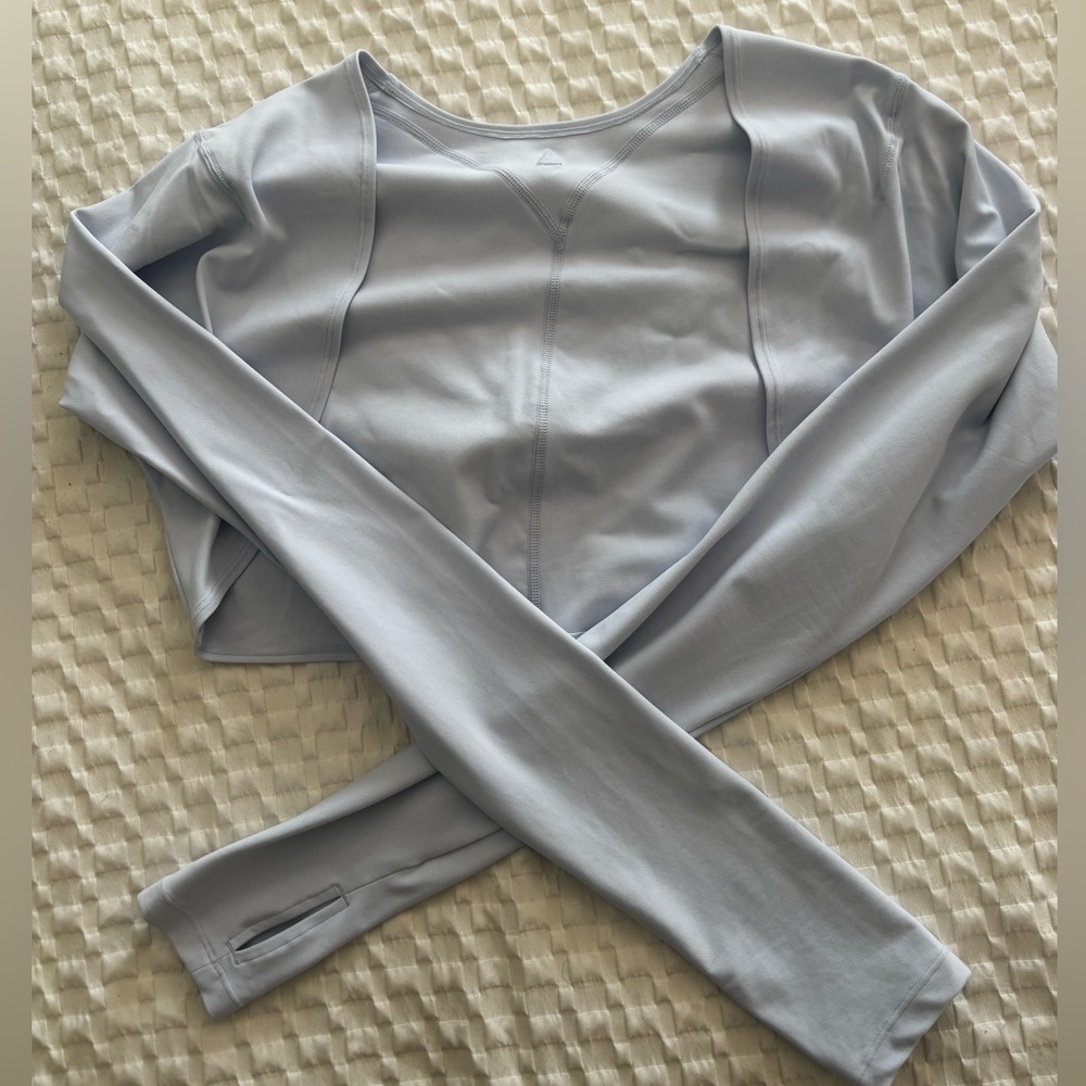 Vitality Cloud II Shrug Top in color Ice